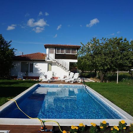 Вила Бела - Villa Bella - Close to Kranevo&Albena General-Kantardzhievo Екстер'єр фото